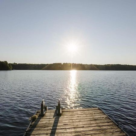 Silver Linings On Silver Lake Villa Parry Sound Exterior photo