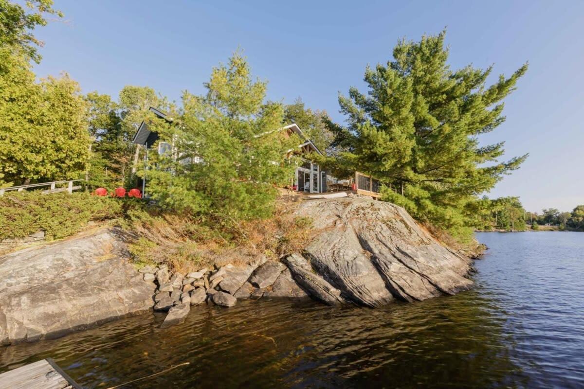 Silver Linings On Silver Lake Villa Parry Sound Exterior photo