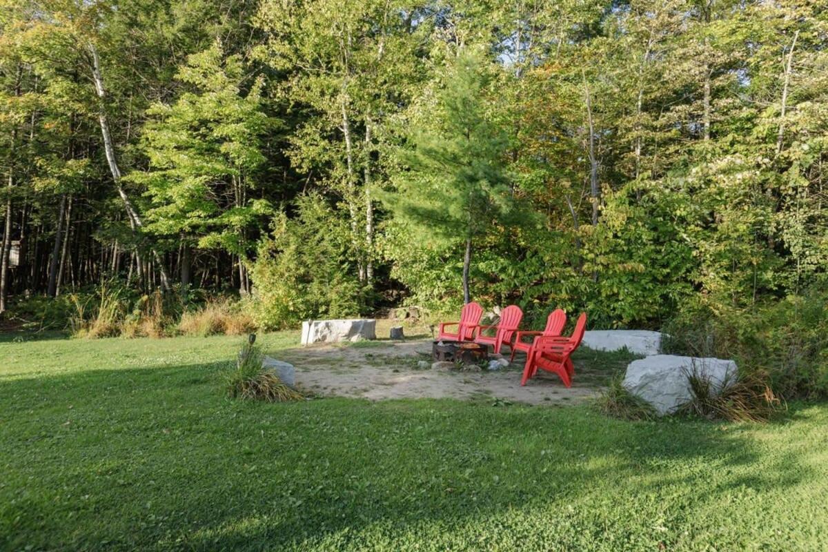 Silver Linings On Silver Lake Villa Parry Sound Exterior photo